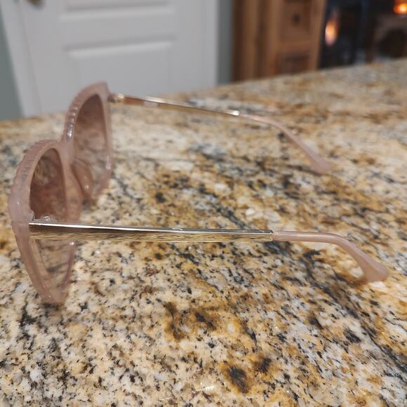 Quay Pink Oversized Sunglasses with Rose Gold Temples - Used main image 6